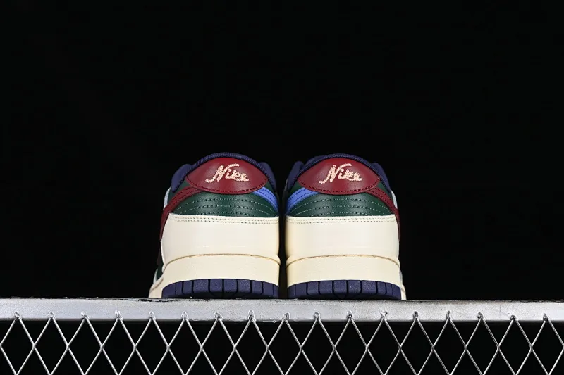 All Categories Nk SB Dunk Series Nk SB Dunk Low Low-top sneakers J version Nk SB Dunk Low "Gorge Green" SB low-top casual sneakers FV8106-361